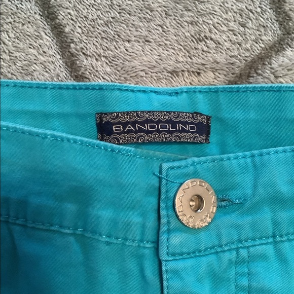 Bandolino shorts turquoise Mandie style size 8 in great shape goo… - Picture 7 of 10